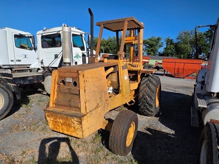 case-585e-image-4