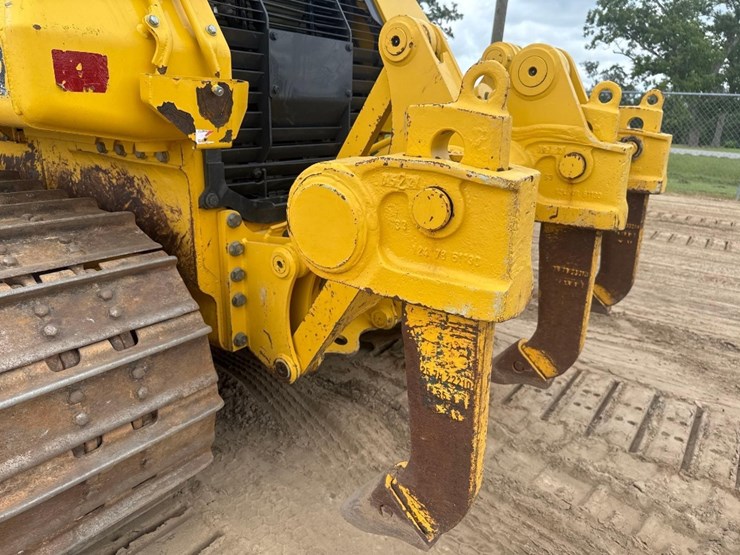 2021-komatsu-d51ex-24-image-18