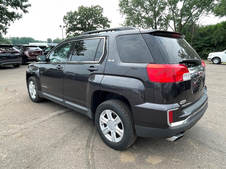 2016-gmc-terrain-sle-image-7