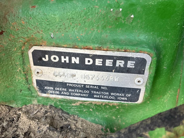 1982-john-deere-4440-image-2