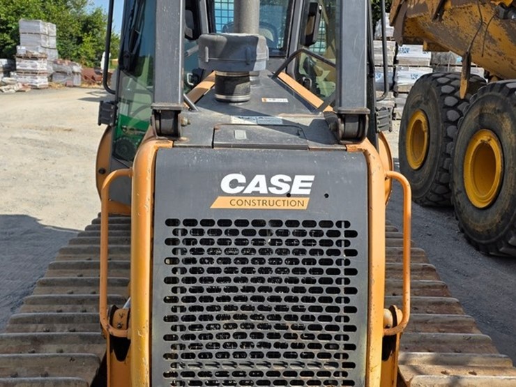 2012-case-850l-xlt-image-51