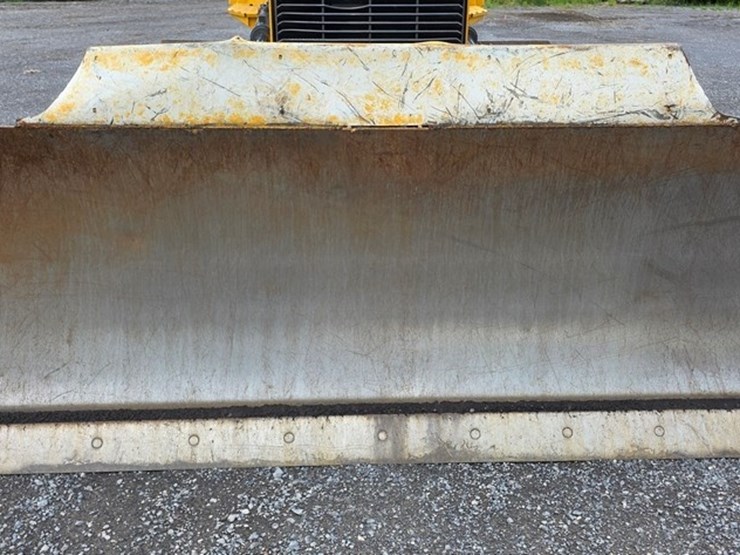 2014-deere-700k-lgp-image-48