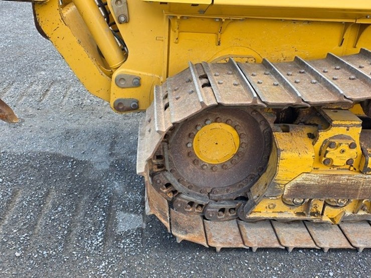 2014-deere-700k-lgp-image-30