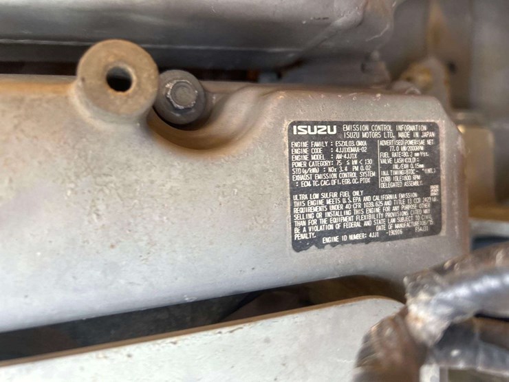 2015-deere-135g-image-24