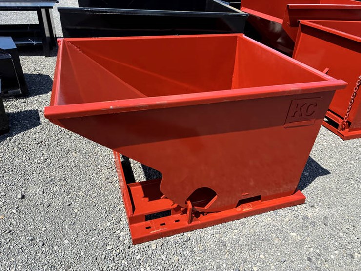 #112674-•-self-dumping-hopper-1.5-yard-image-3