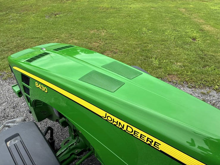 2009-john-deere-8430-image-61