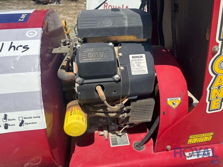2016-hurricane-blo-vac-x3-stand-on-blower-image-7