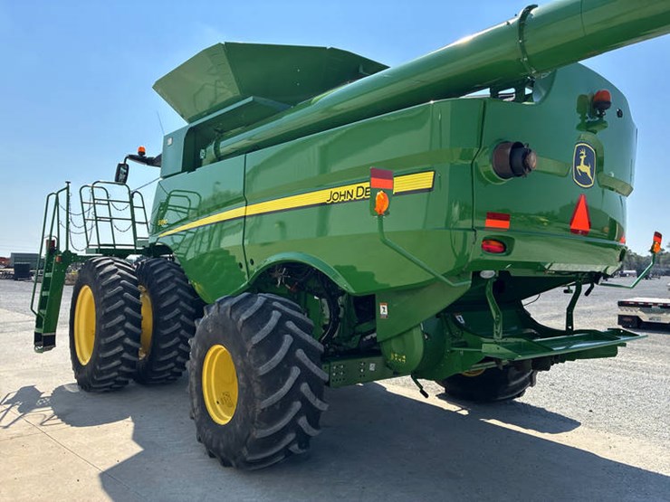 2013-john-deere-s690-image-6