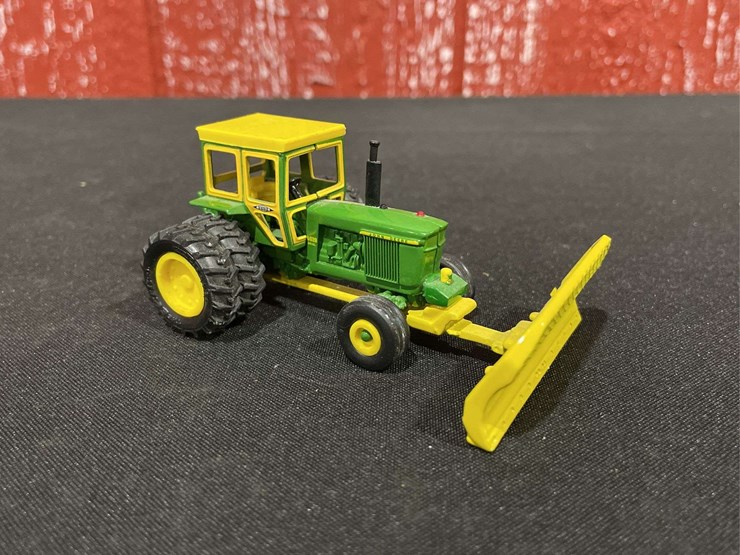 john-deere-4520-image-7
