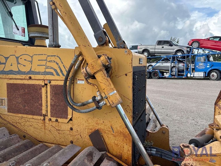 case-1150g-crawler-tractor-dozer-image-23