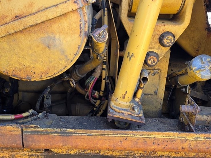 1989-caterpillar-953-image-48