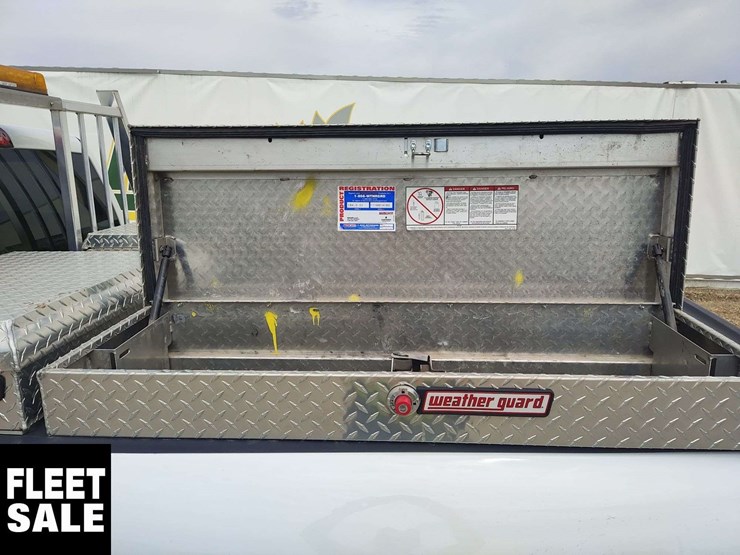 2015-ram-tradesman-image-19