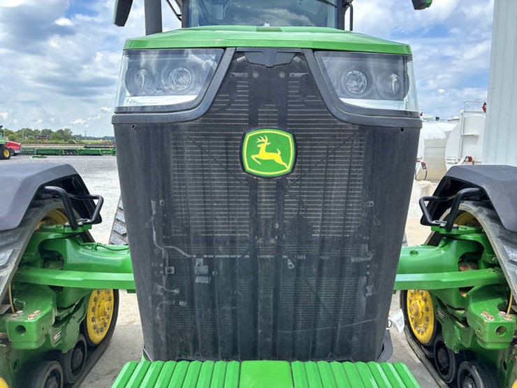 2021-john-deere-8rx-310-image-11