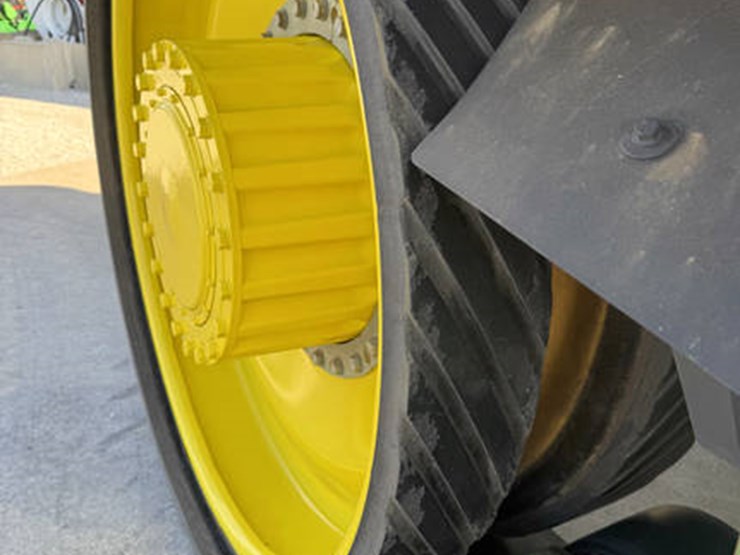 2020-john-deere-9470rt-image-18