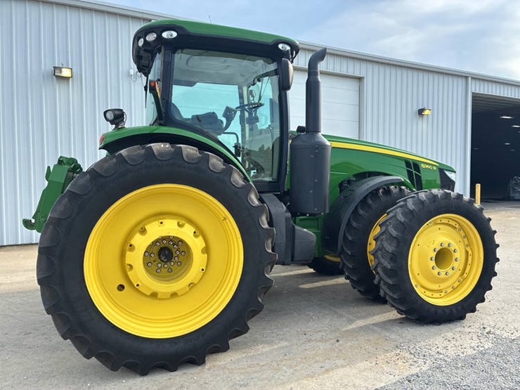 2012-john-deere-8360r-image-5