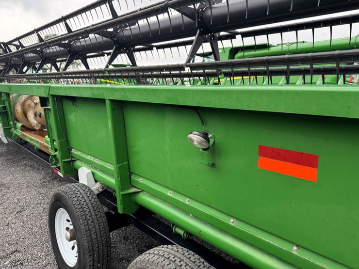 2016-john-deere-635f-image-13