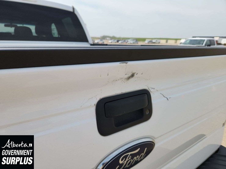 2014-ford-f150-image-33