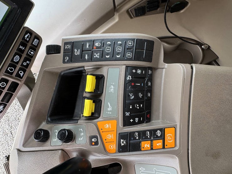 2022-john-deere-s780-image-118