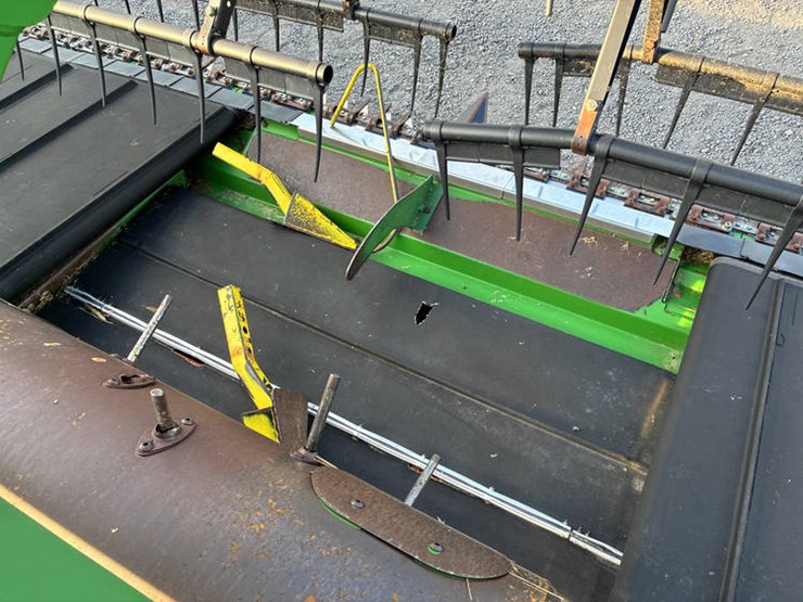 2013-john-deere-640fd-image-25