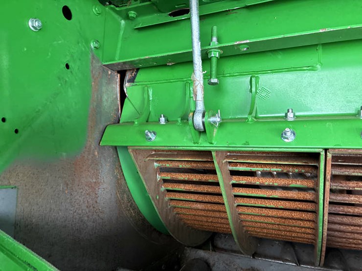 2015-john-deere-s680-image-78