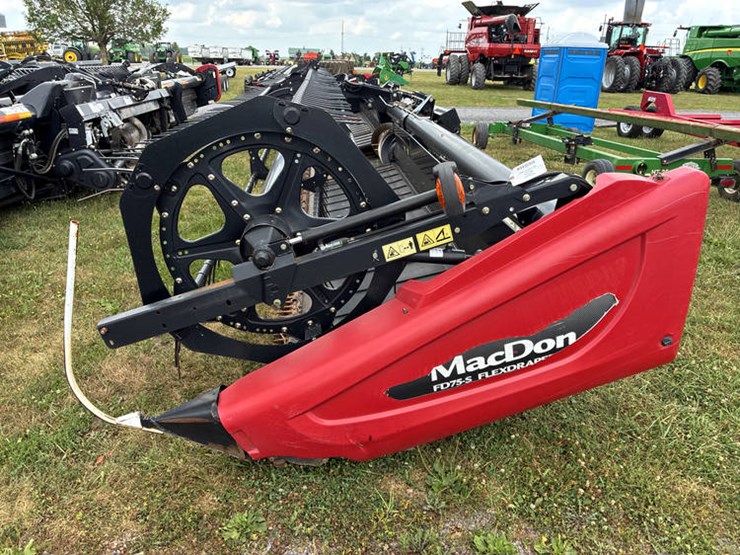 2014-mac-don-fd75-image-5