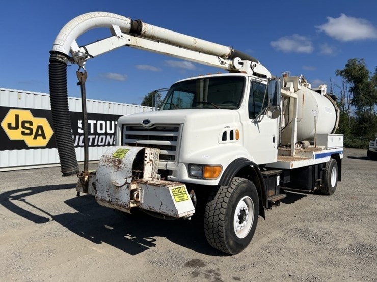 1998-ford-l8501-image-1
