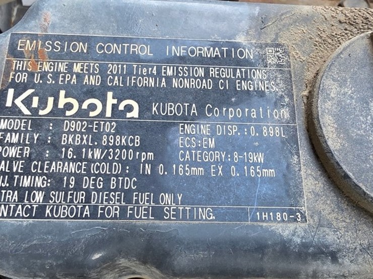 kubota-rtv900-image-28