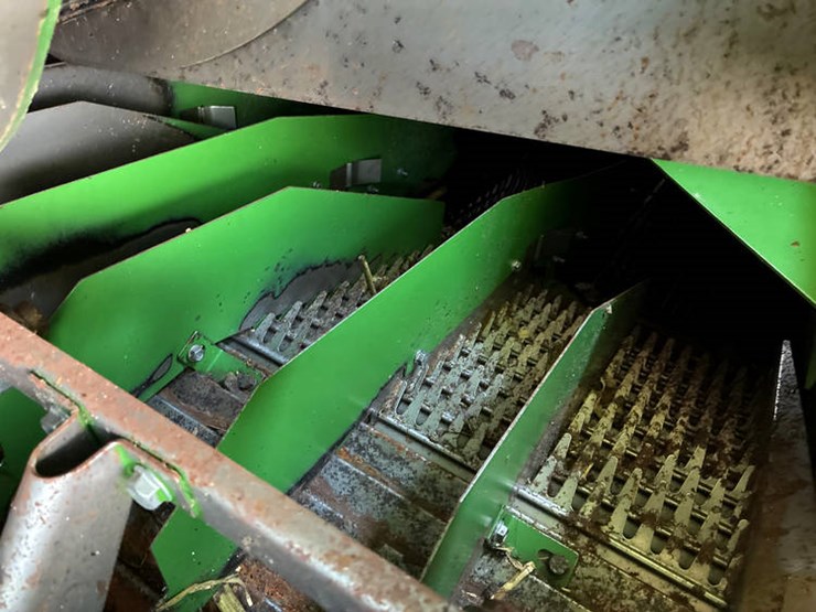 2013-john-deere-s670-image-64