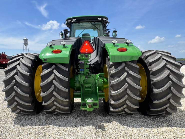 2017-john-deere-9570r-image-21
