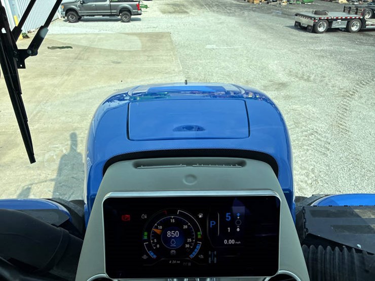 2021-new-holland-t9.565-image-90