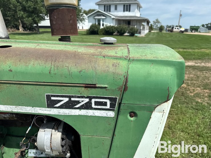1962-oliver-770-image-18
