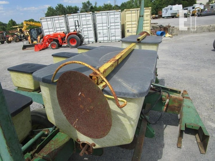 john-deere-7000-image-4