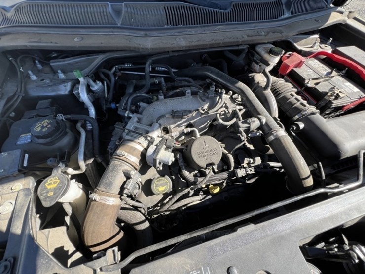2018-ford-explorer-image-11