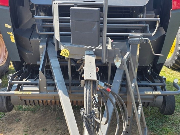 massey-ferguson-rb4180v-image-26
