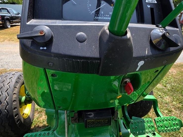 john-deere-5203-image-49