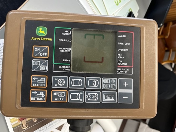 2019-john-deere-560m-image-61