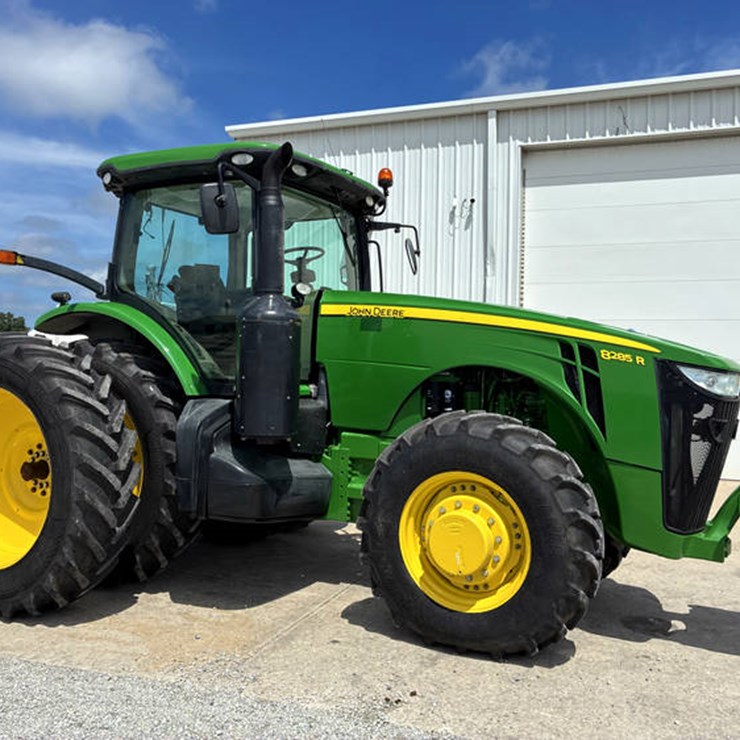 2014 JOHN DEERE 8285R