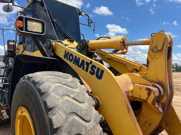 komatsu-wa380-8-image-24