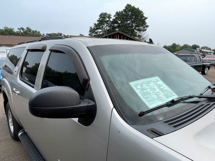 2008-chevrolet-suburban-image-45