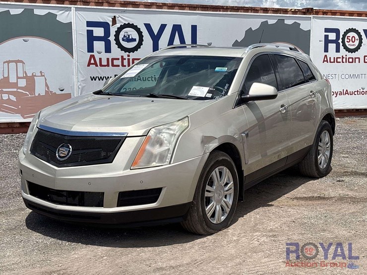2013-cadillac-srx-image-1