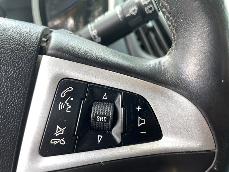 2010-chevrolet-equinox-image-44
