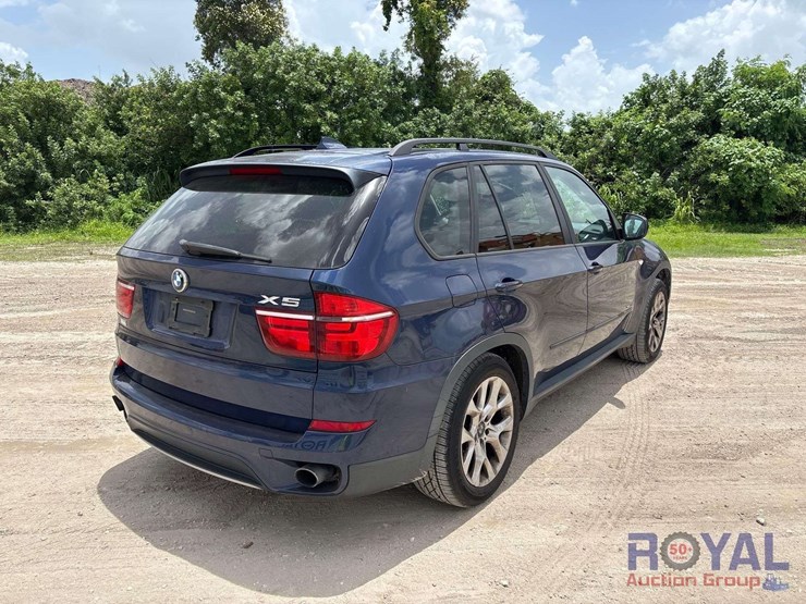 2011-bmw-x5-image-3