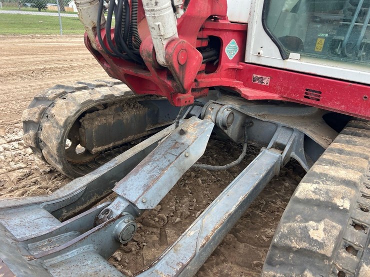 takeuchi-tb290-image-15