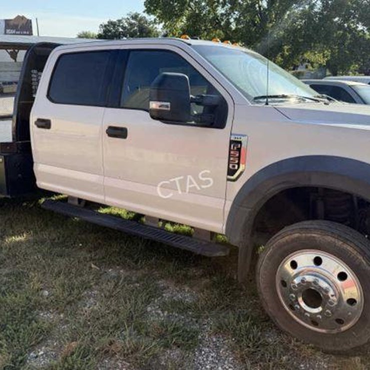 2019 FORD F550