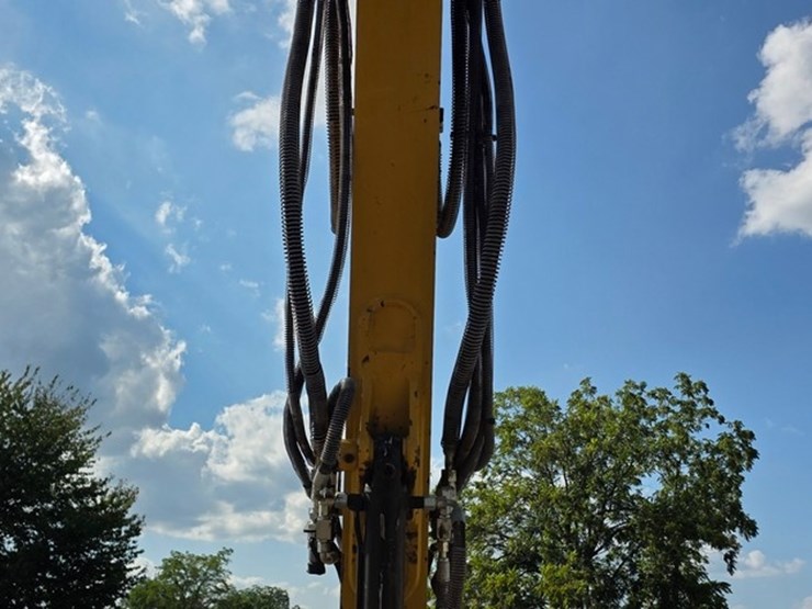 2023-caterpillar-310-image-46