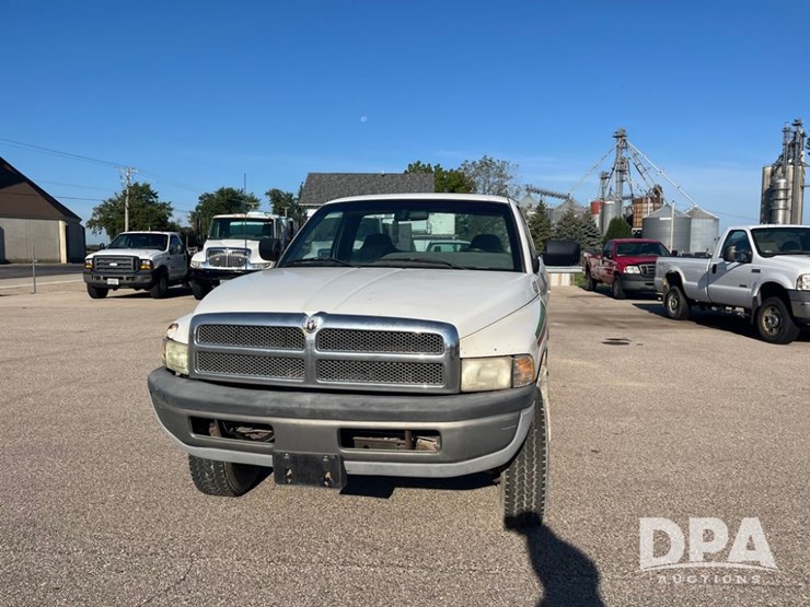 1995-dodge-ram-2500-image-19