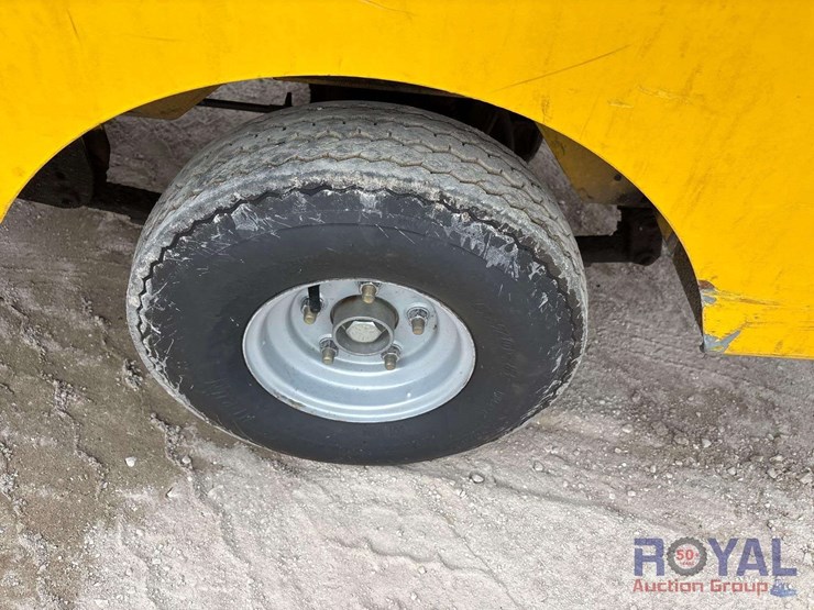 2018-taylor-dunn-bigfoot-b5-440-36-electric-utility-cart-image-13
