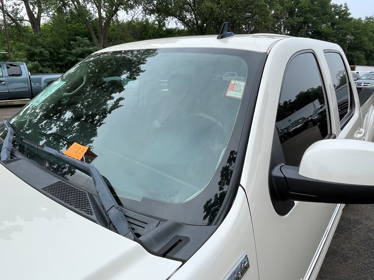 2012-gmc-1500-image-13