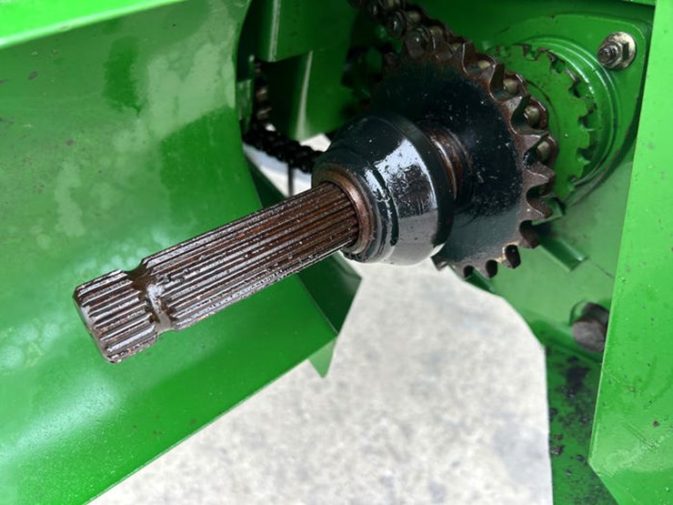 2001-john-deere-9550-image-30