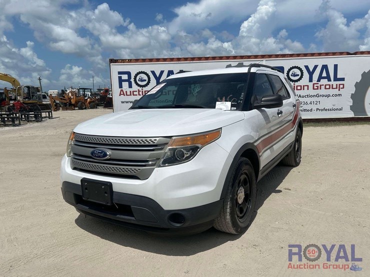 2015-ford-explorer-image-1